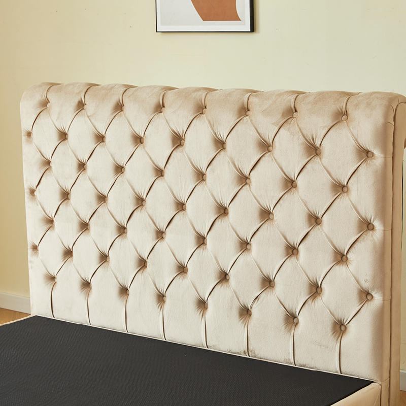 Luxury Bed 5
